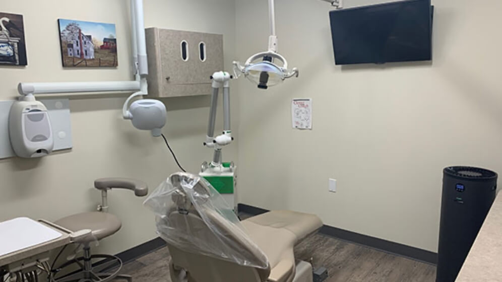 Dental treatment room