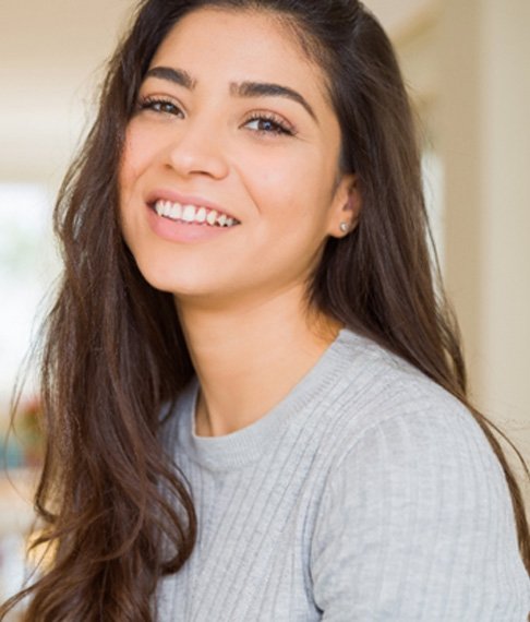 woman smiling in Washington 